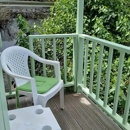 Melpo 度假居 Evgiros